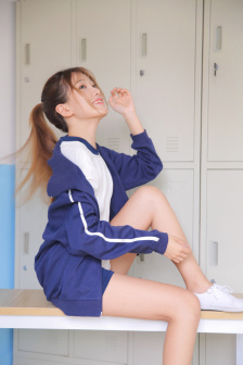 两个奶被揉得又硬又翘怎么回事